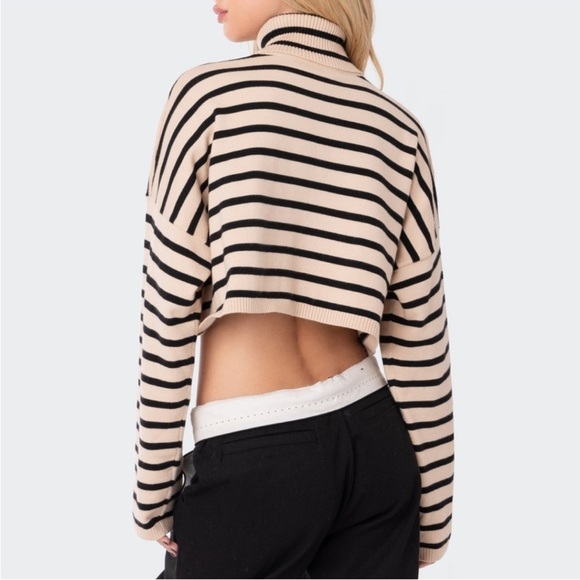 Edikted Black and cream Striped cropped turtleneck Sweater - Picture 3 of 11
